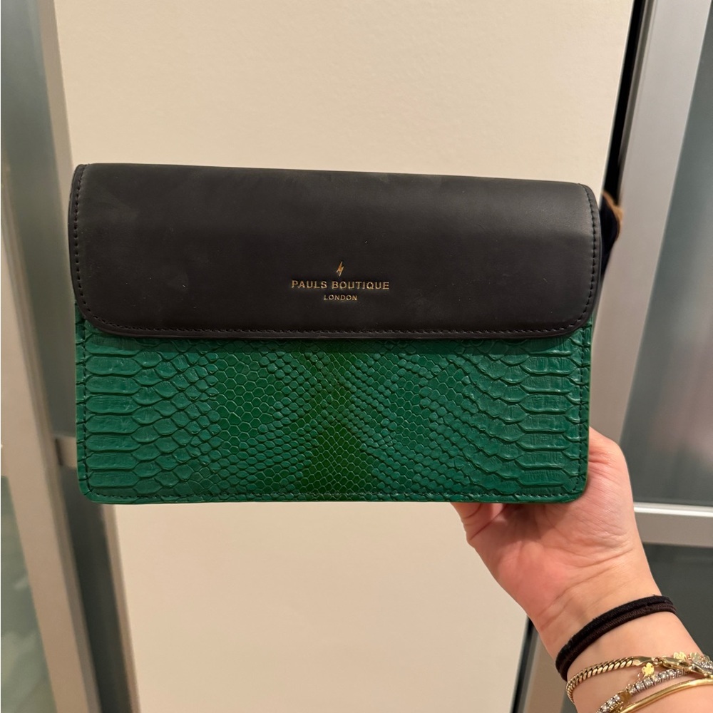 Black and Green Clutch with Textured Design